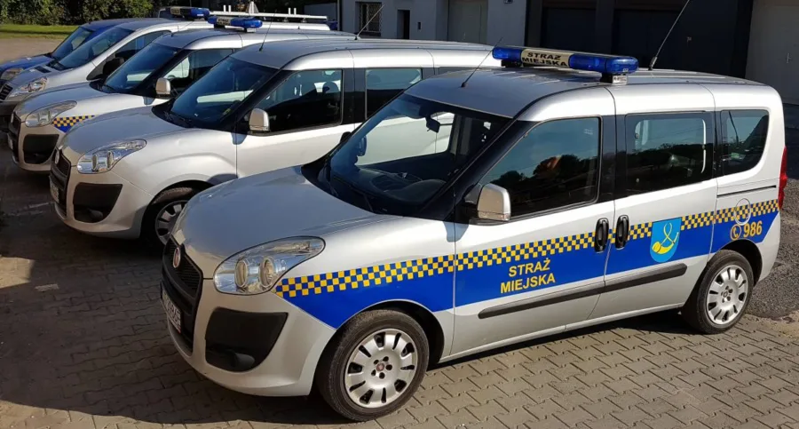 groził strażnikowi miejskiemu nożem w ostrołęce