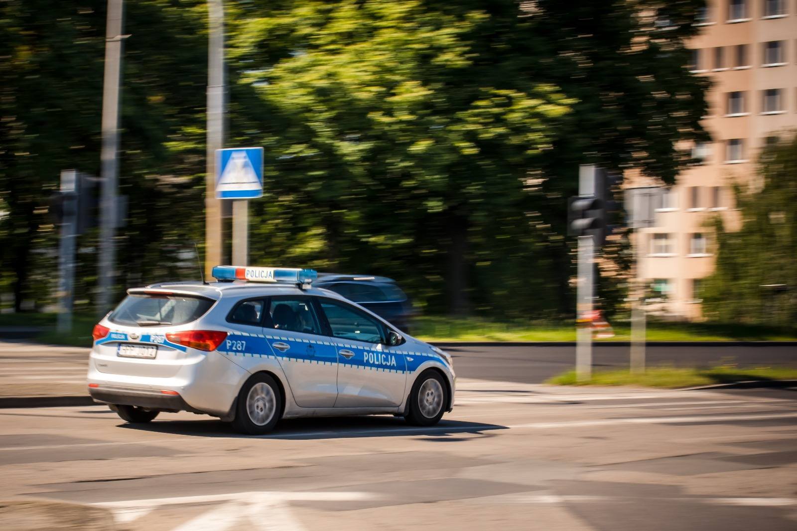 interwencja policji w jastrzębiu zdroju użycie broni wobec agresywnego mężczyzny