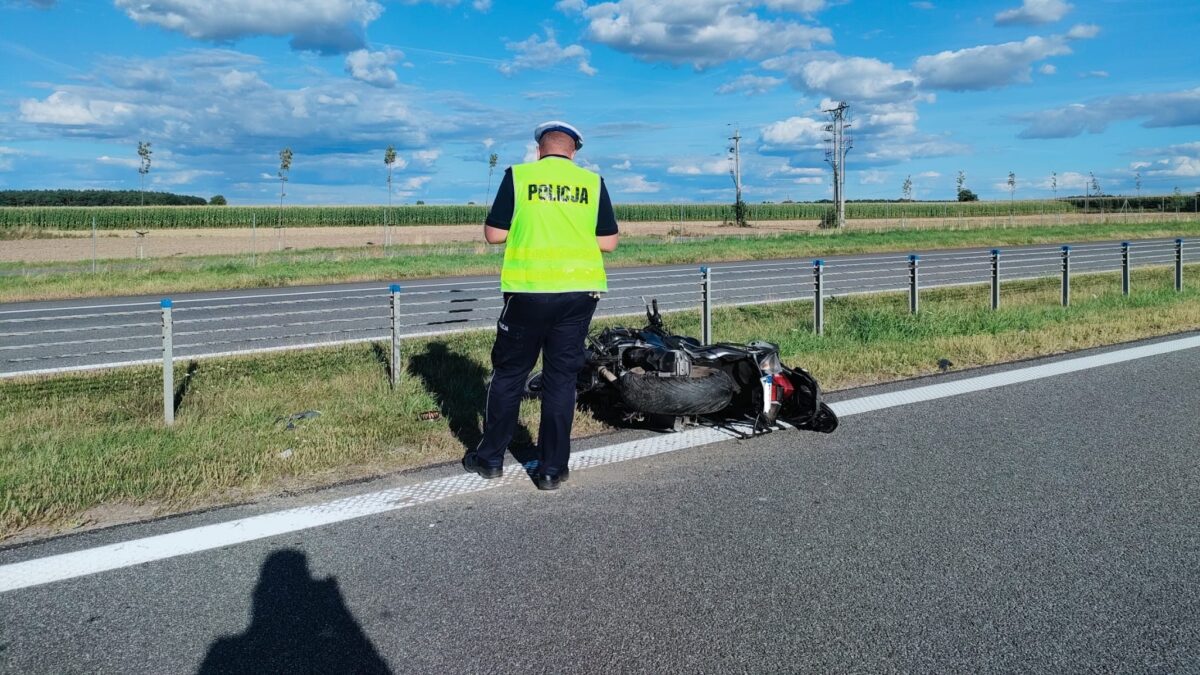 Śmiertelny wypadek motocyklisty na s11 w okolicach jarocina