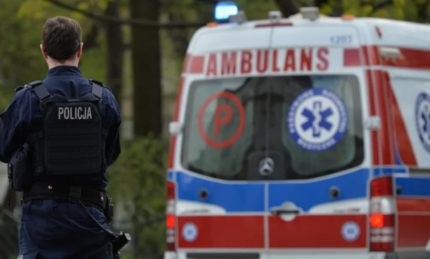Dramatyczna interwencja. Agresywna 16-latka rzuciła się na ratownika