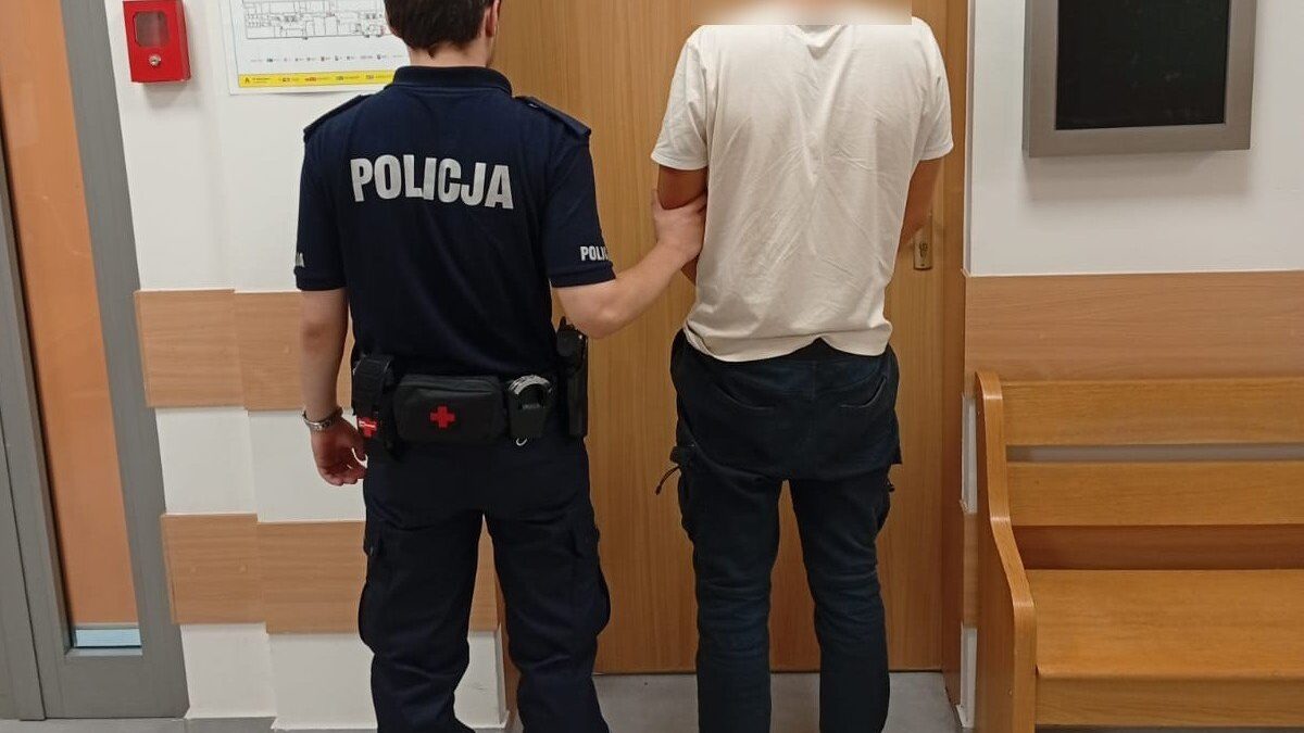 zatrzymanie 19 letniego kuriera przewożącego nielegalnych migrantów