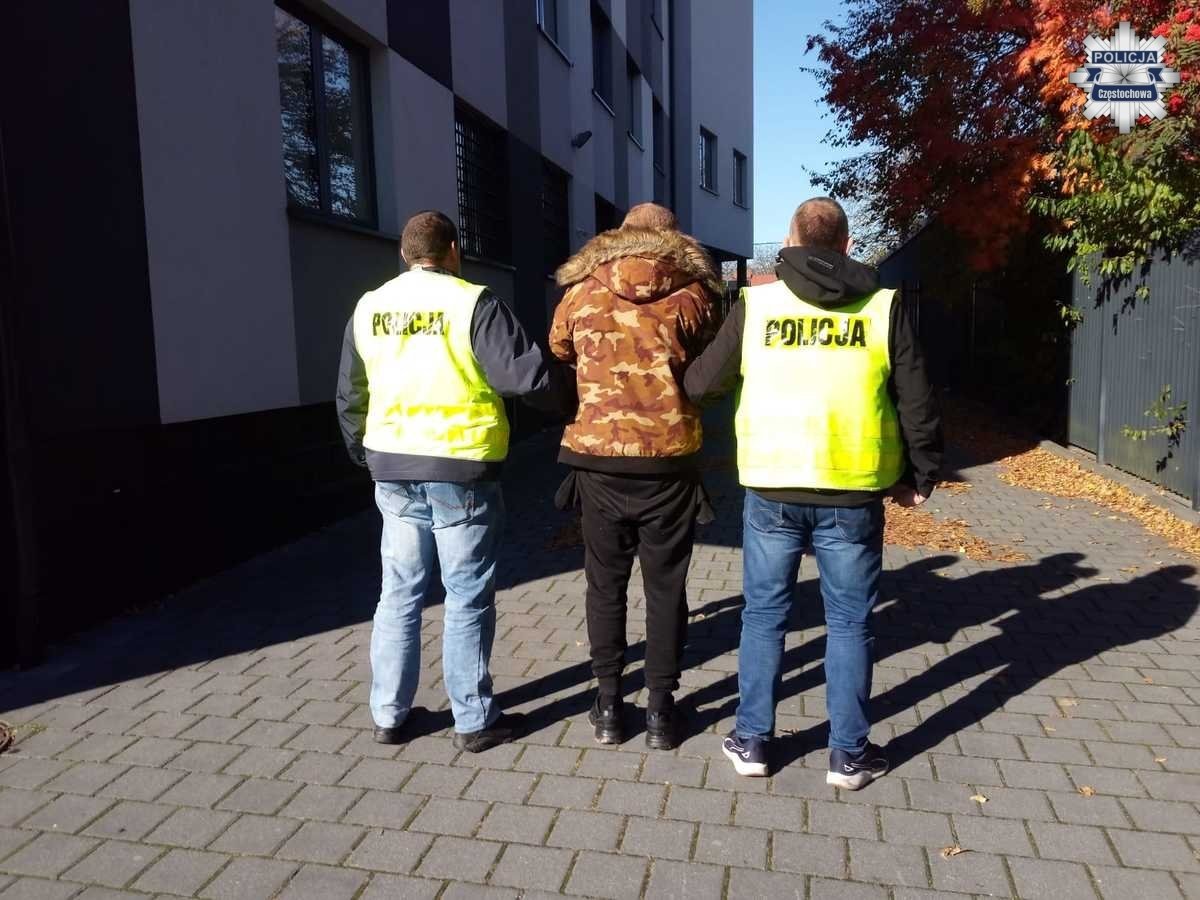Atak nożownika na parkingu przed sklepem Dino | Zbrodnia Dnia