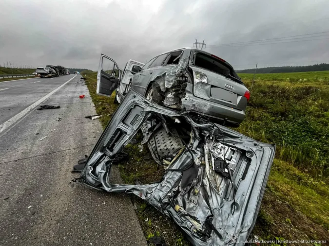 Kolejny tragiczny wypadek na S61. Jedna osoba nie żyje